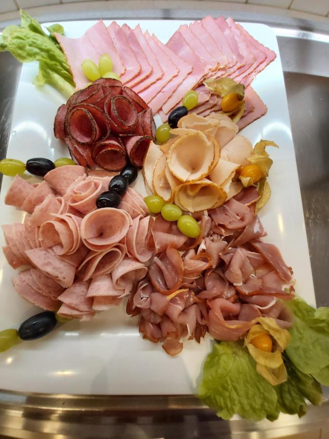 Hotel Montana Limburg ลิมบวร์ก อัน แดร์ ลาน ภายนอก รูปภาพ